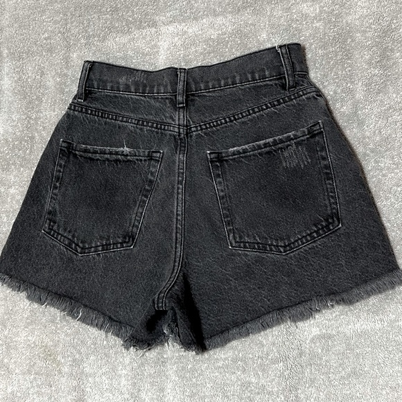 Pacsun Black Denim 11" High Rise Button Fly Factory Distress Shortie Shorts 24W - Picture 2 of 11